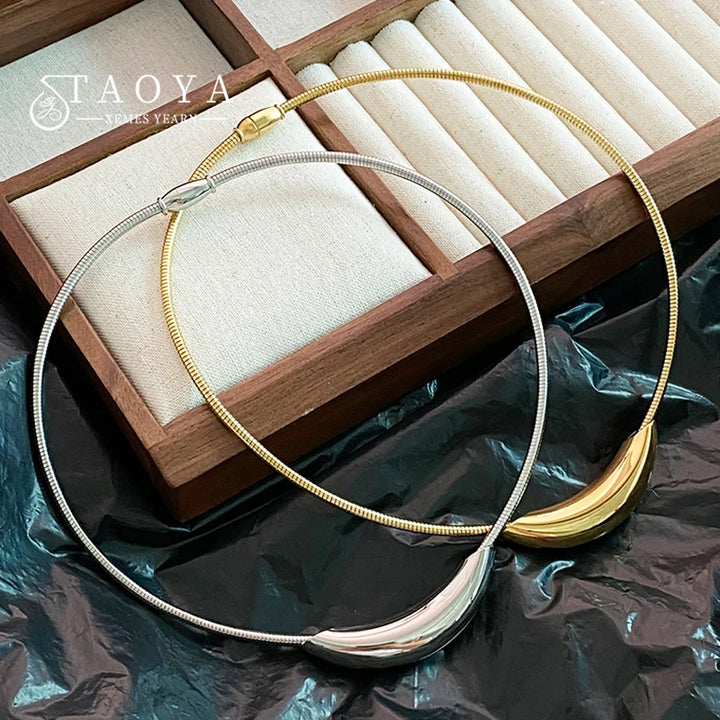 Necklace Luxury